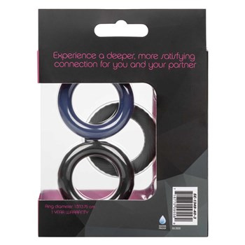 Link Up Ultra-soft Extreme Set cock rings on dildo packaging