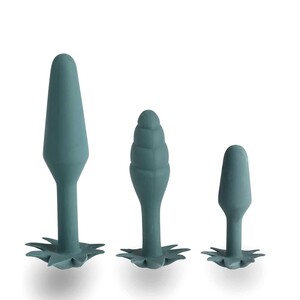 Doobies POT Leaf Anal Trainer