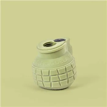 LA BOMBA VIBRATING MASTURBATOR