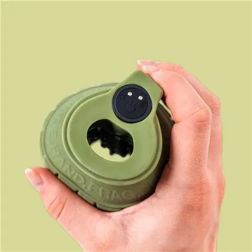LA BOMBA VIBRATING MASTURBATOR hand held